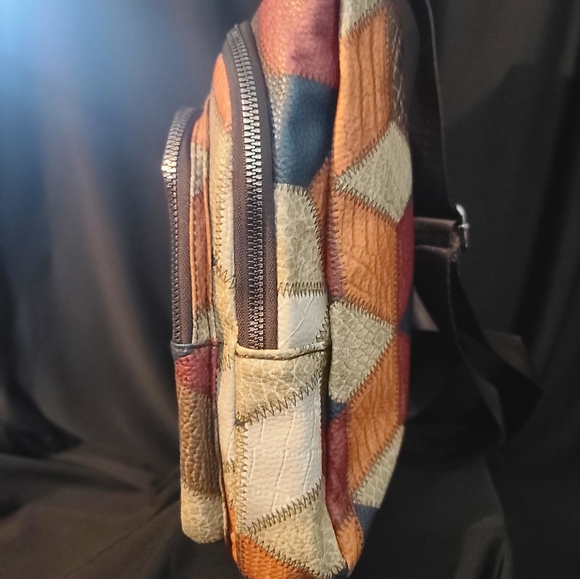 Uni sex cross bag - Picture 3 of 8